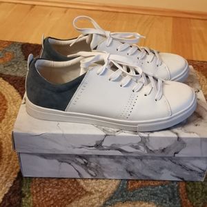 Sketchers Street Shoes